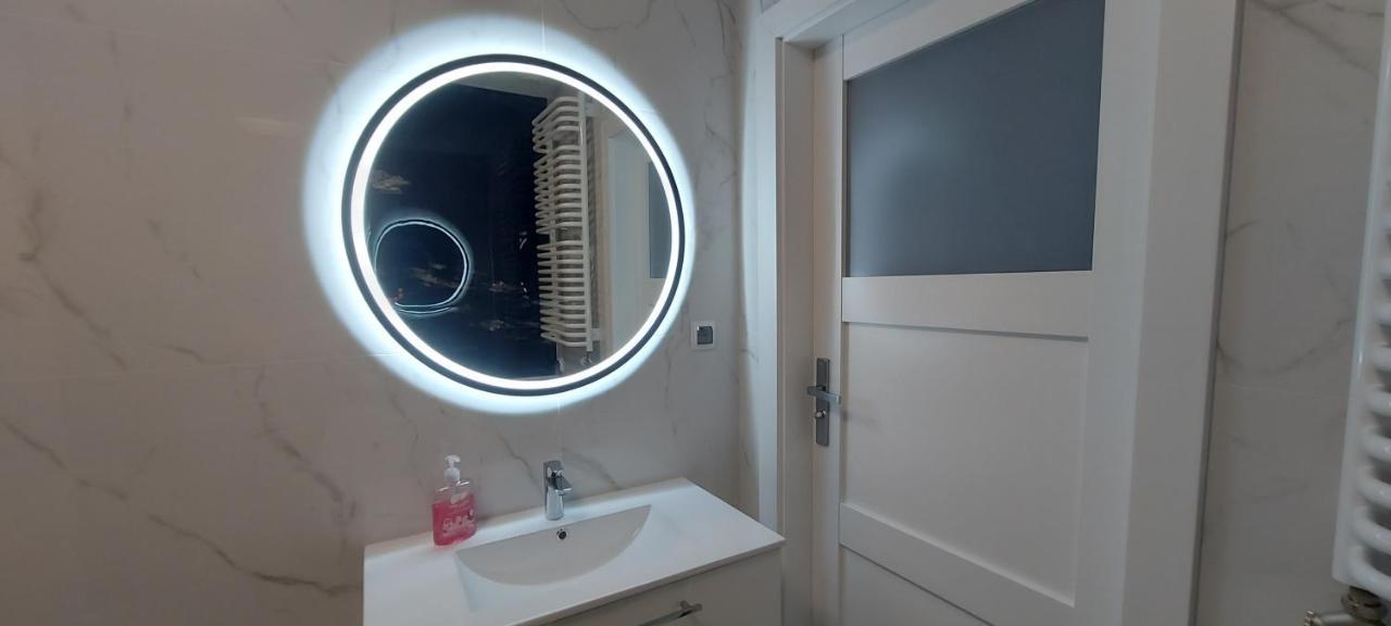 Apartament Barcelona Kraków Exteriör bild