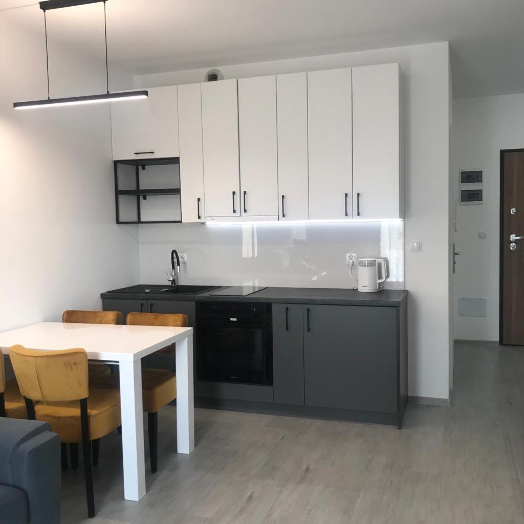 Apartament Barcelona Kraków Exteriör bild